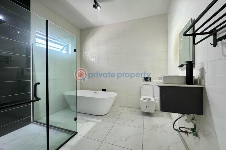 Well finished and spacious 4 bedrooms detached duplex with bq - 17 4 bedroom Detached Duplex For Sale Idado Lekki Lagos - 17