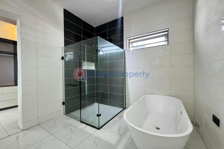 Well finished and spacious 4 bedrooms detached duplex with bq - 18 4 bedroom Detached Duplex For Sale Idado Lekki Lagos - 18