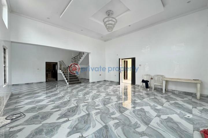 Well finished and spacious 4 bedrooms detached duplex with bq - 1 4 bedroom Detached Duplex For Sale Alalubosa Ibadan Oyo - 1