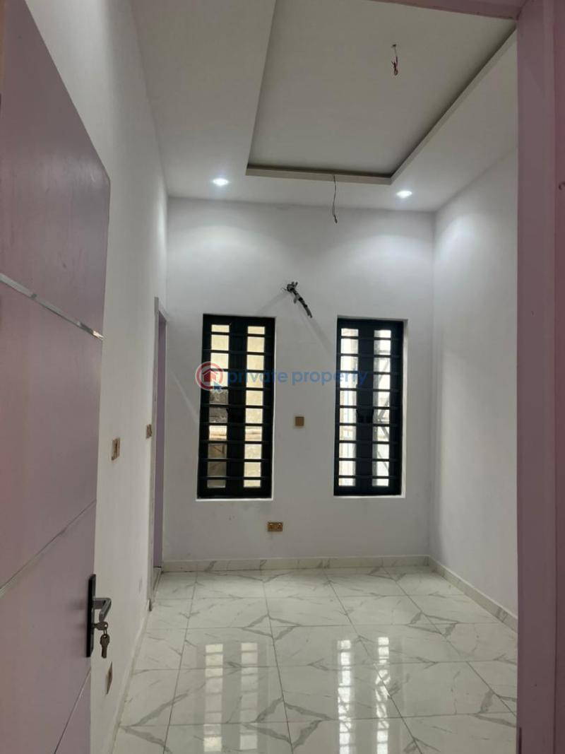 Semi detached Duplex For Sale Lekki Phase 2 Lagos - 5