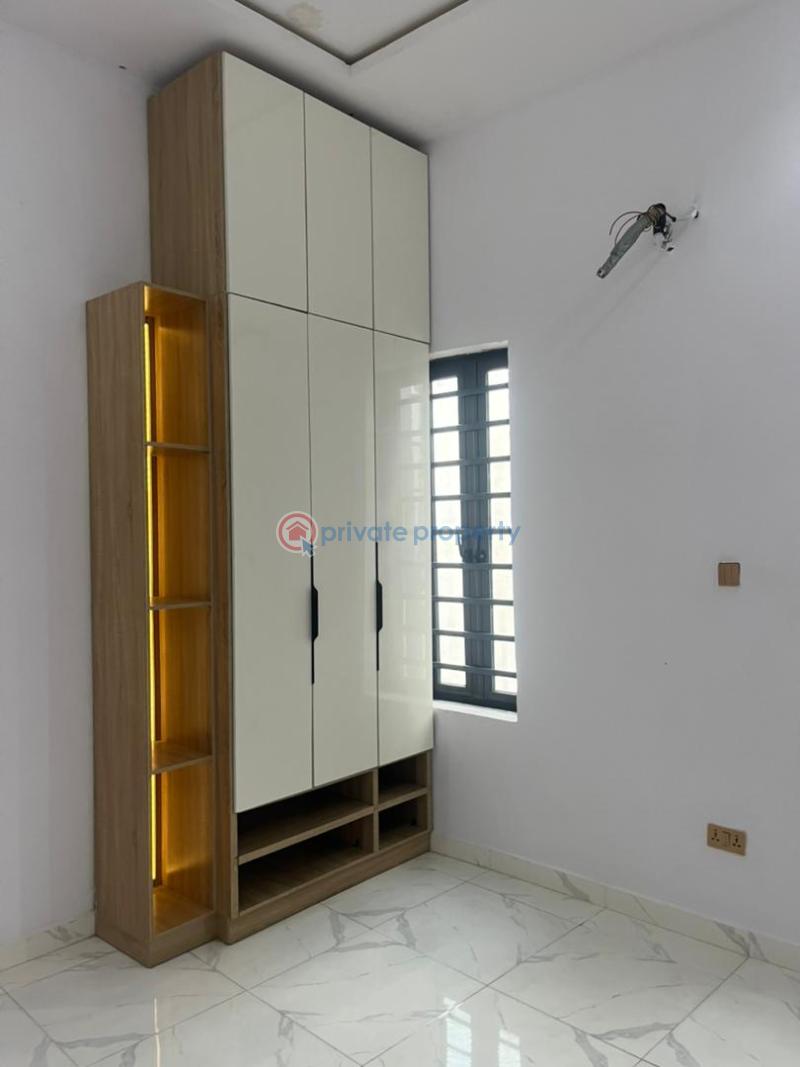 Semi detached Duplex For Sale Lekki Phase 2 Lagos - 8