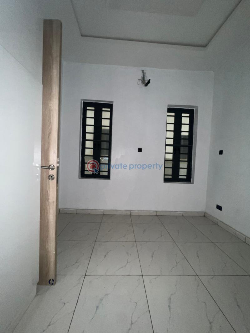 4 bedroom Semi detached Duplex For Sale Orchid Rd Oral Estate Lekki Lagos - 4