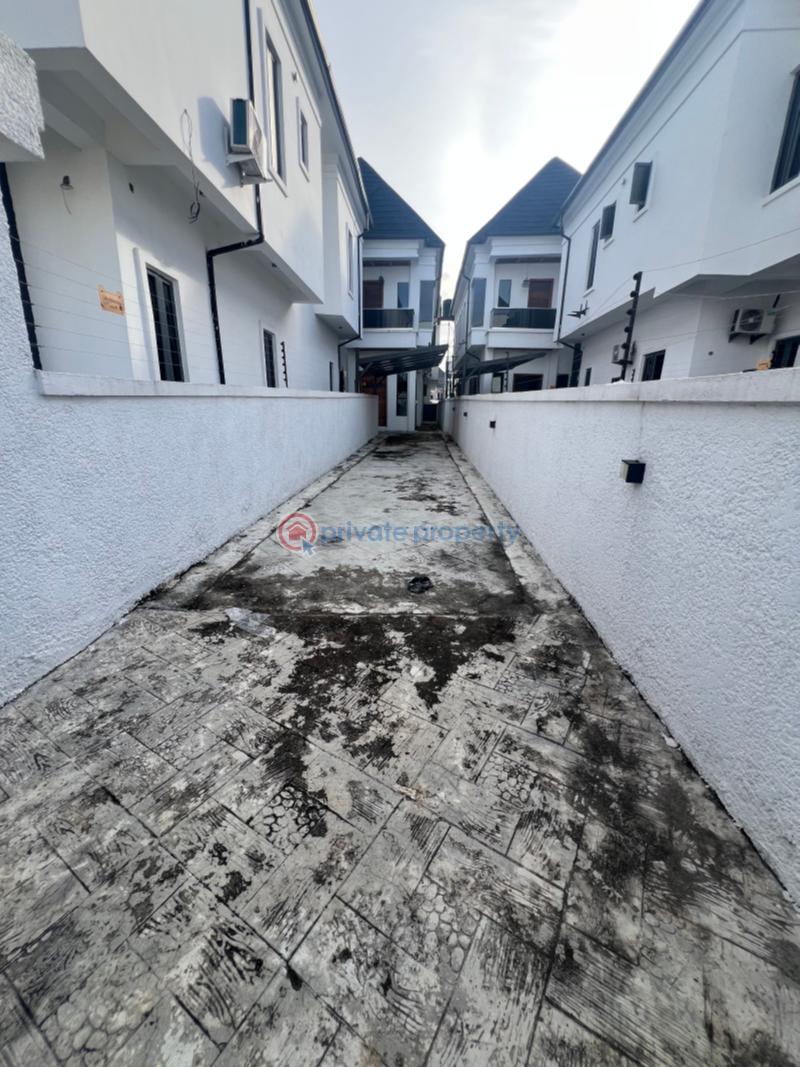 4 bedroom Semi detached Duplex For Sale Orchid Rd Oral Estate Lekki Lagos - 1