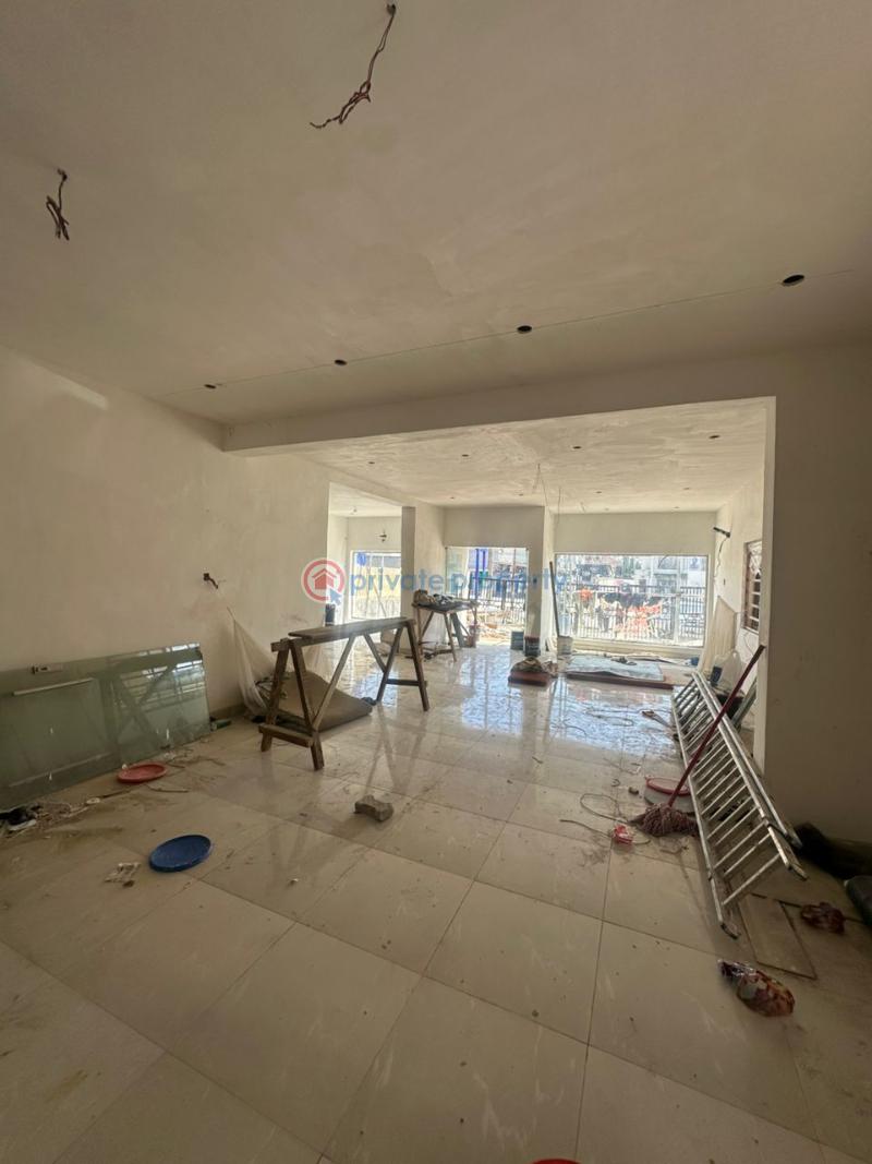 Commercial Property For Rent Lekki Phase 1 Lagos - 6
