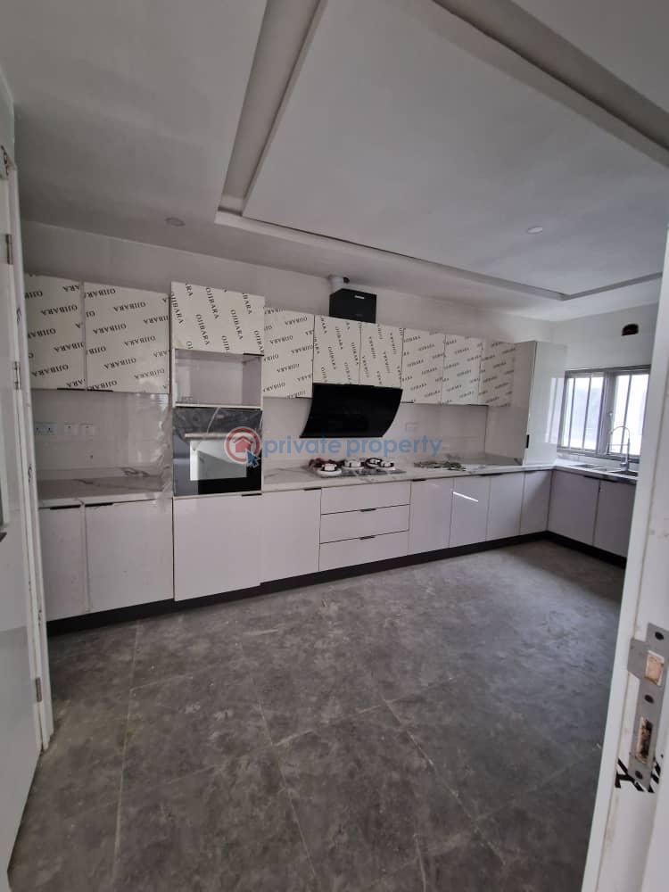 4 bedroom Semi detached Duplex For Rent Off Bourdillon Old Ikoyi Lagos - 3