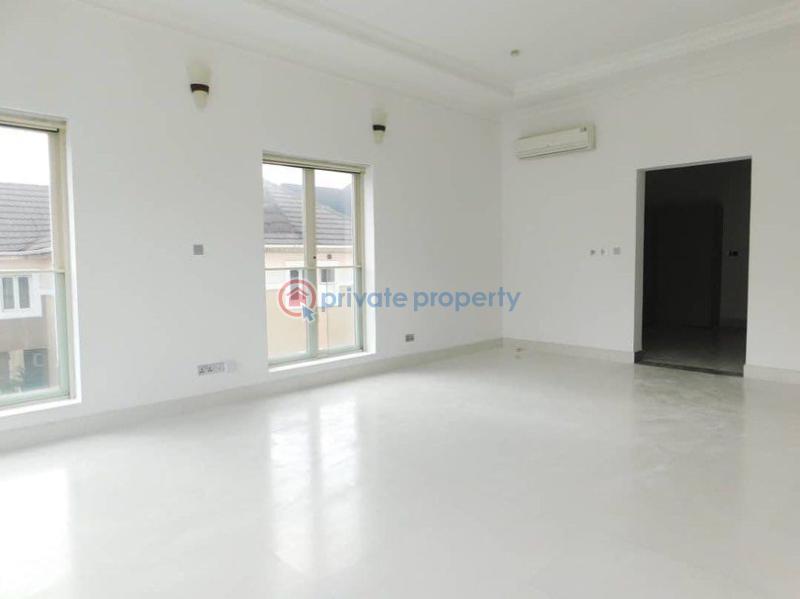 3 bedroom Shared Apartment For Rent Banana Island Ikoyi Lagos - 3