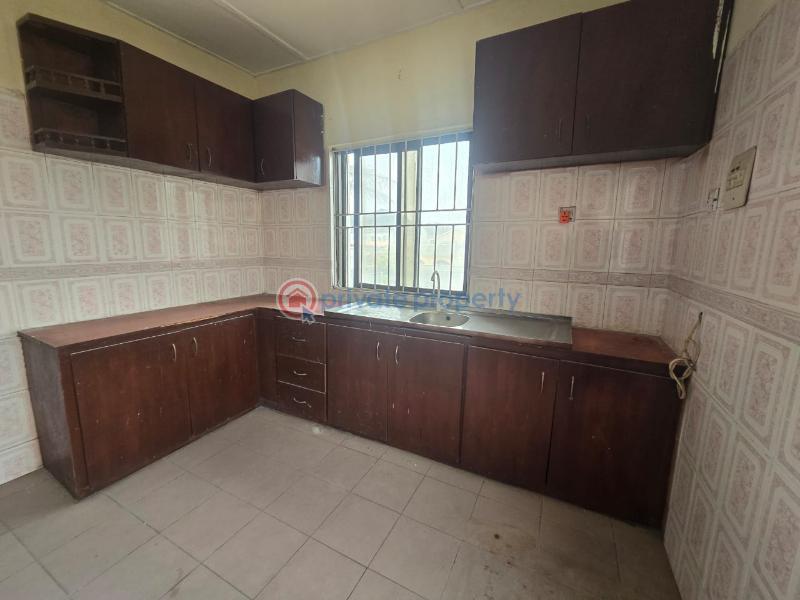 3 bedroom Block Of Flats For Rent Majek Sangotedo Lagos - 8