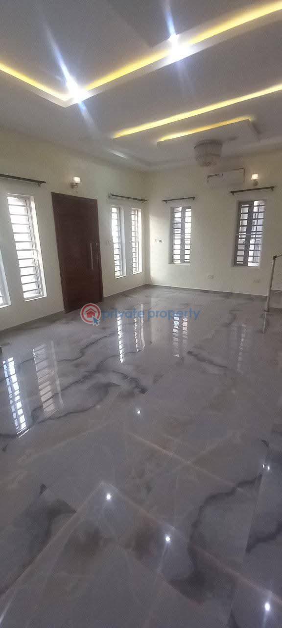 Well finished, well maintained 4 bed room fully detached duplex - 4 4 bedroom Detached Duplex For Sale Bera Estate Chevron Drive Lekki Lagos - 4