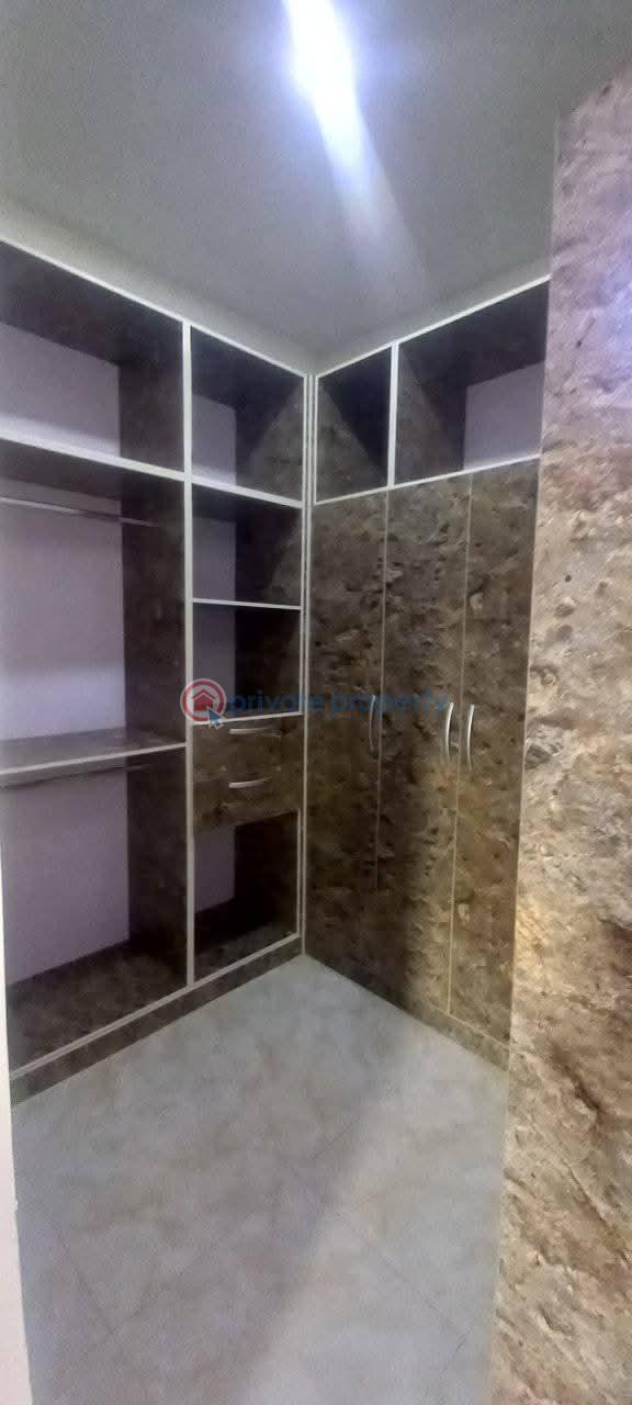 Well finished, well maintained 4 bed room fully detached duplex - 12 4 bedroom Detached Duplex For Sale Bera Estate Chevron Drive Lekki Lagos - 12