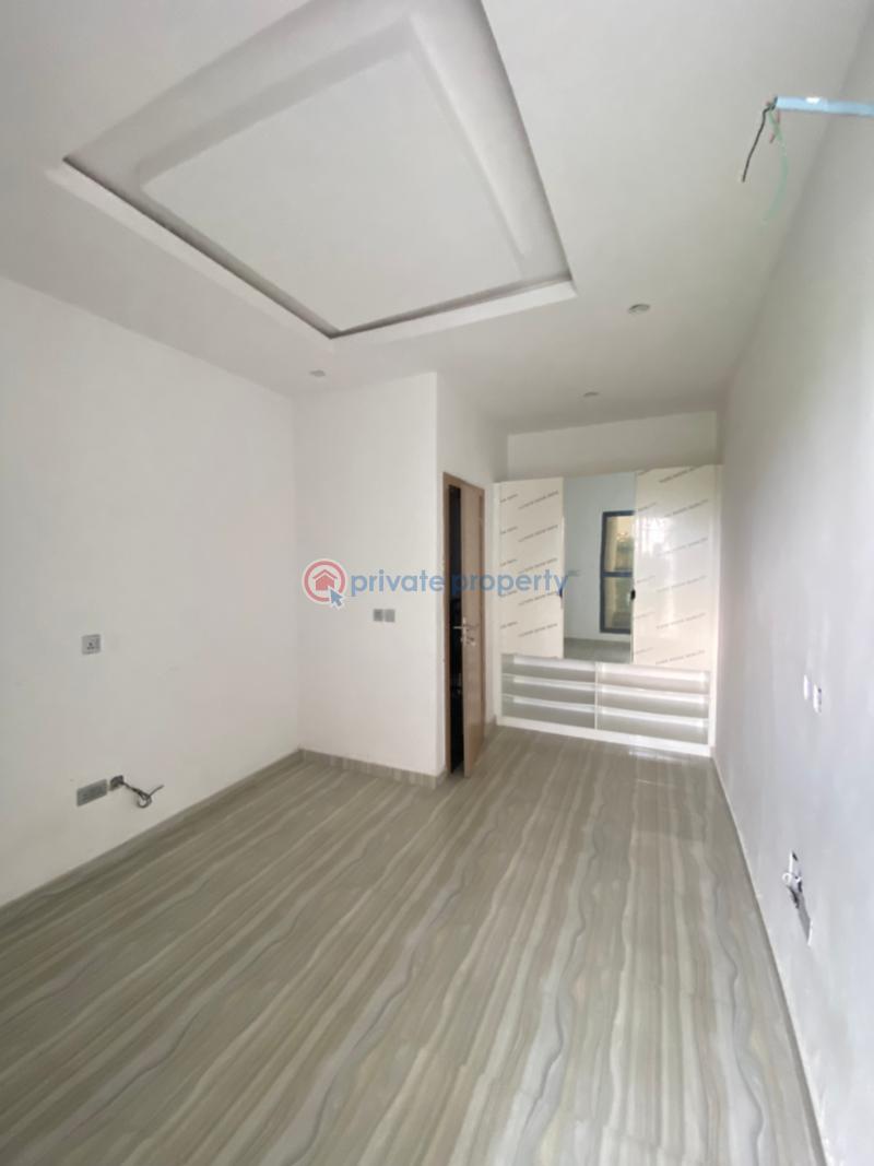 4 bedroom Terraced Duplex For Sale Chevron Drive Lekki Lagos - 4