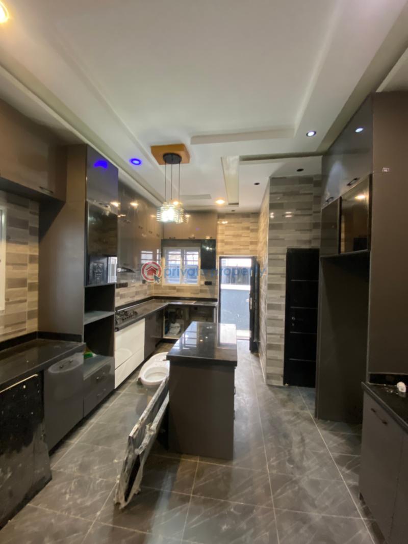 5 bedroom Detached Duplex For Sale Osapa London Lekki Lagos - 1