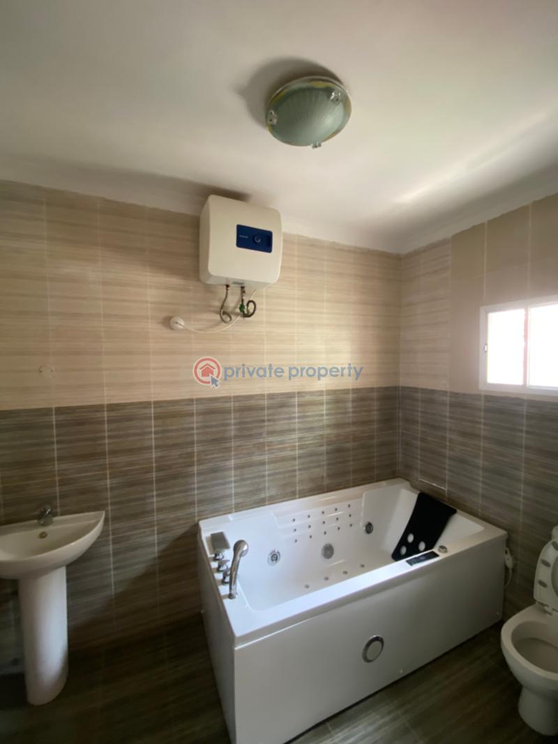 5 bedroom Detached Duplex For Sale Chevron Drive Lekki Lagos - 8