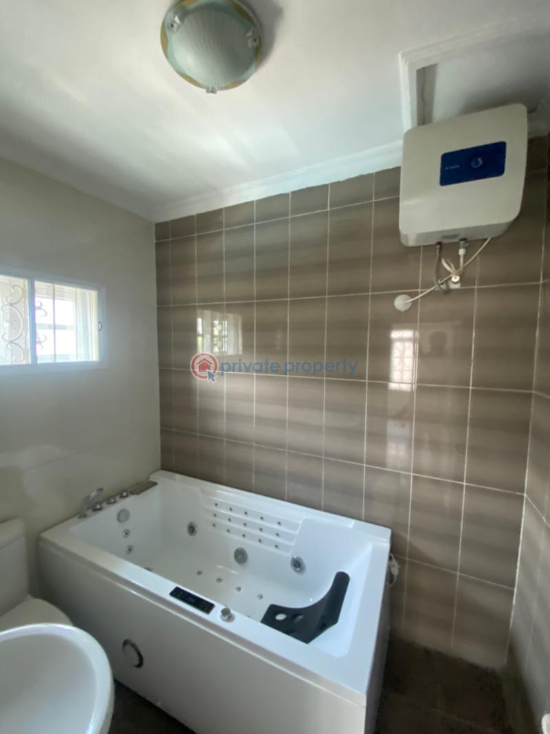 5 bedroom Detached Duplex For Sale Chevron Drive Lekki Lagos - 1