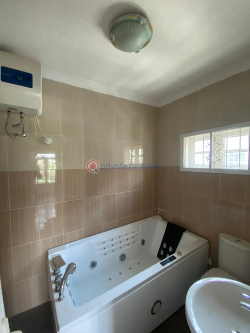 5 bedroom Detached Duplex For Sale Chevron Drive Lekki Lagos - 4
