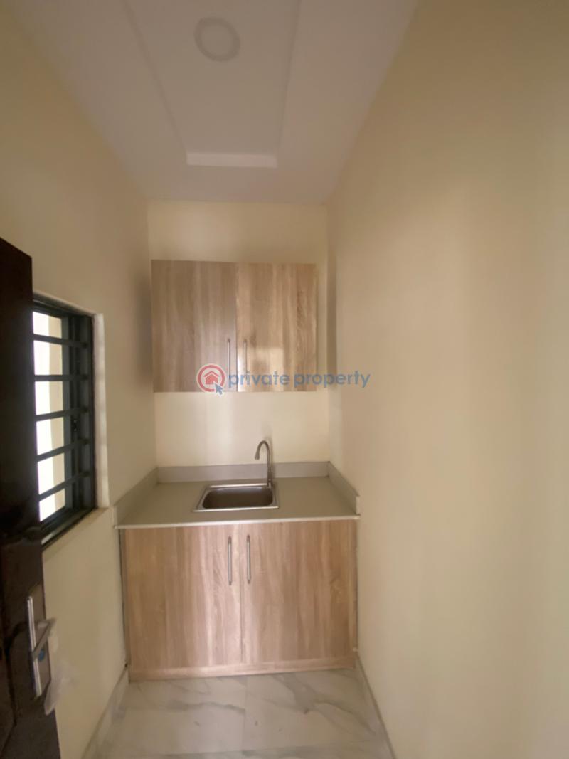 6 bedroom Detached Duplex For Sale Chevron Drive Lekki Lagos - 6