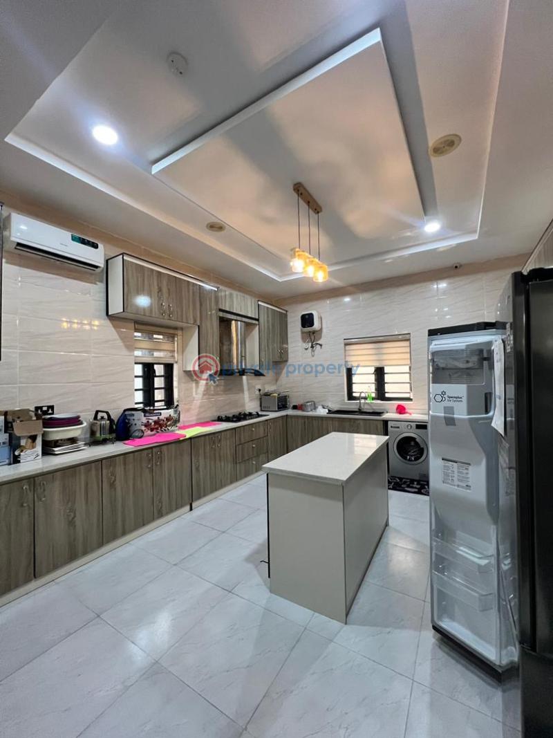 5 bedroom House For Rent Chevron Drive Lekki Lagos - 2