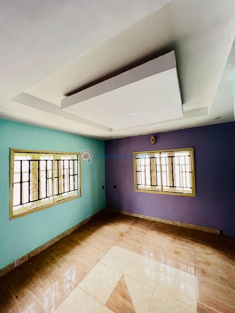 5 bedroom Bungalow For Sale Olomore Abeokuta Ogun - 6