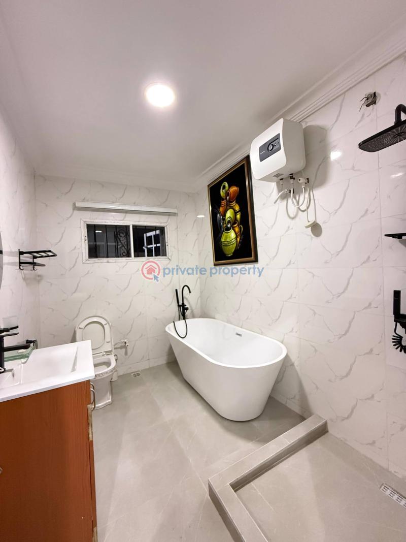 4 bedroom Terrace For Sale Abraham Adesanya Estate Sangotedo Ajah Lagos - 18