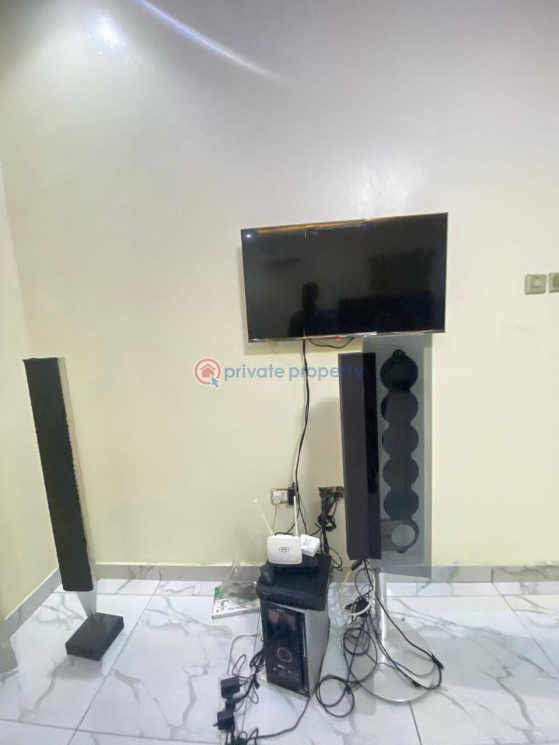Well furnished masters bedroom available for rent.( not negotiable) - 2 1 bedroom Shared Apartment For Rent Dpk Estate At Orchid Lekki Expressway Lagos - 2