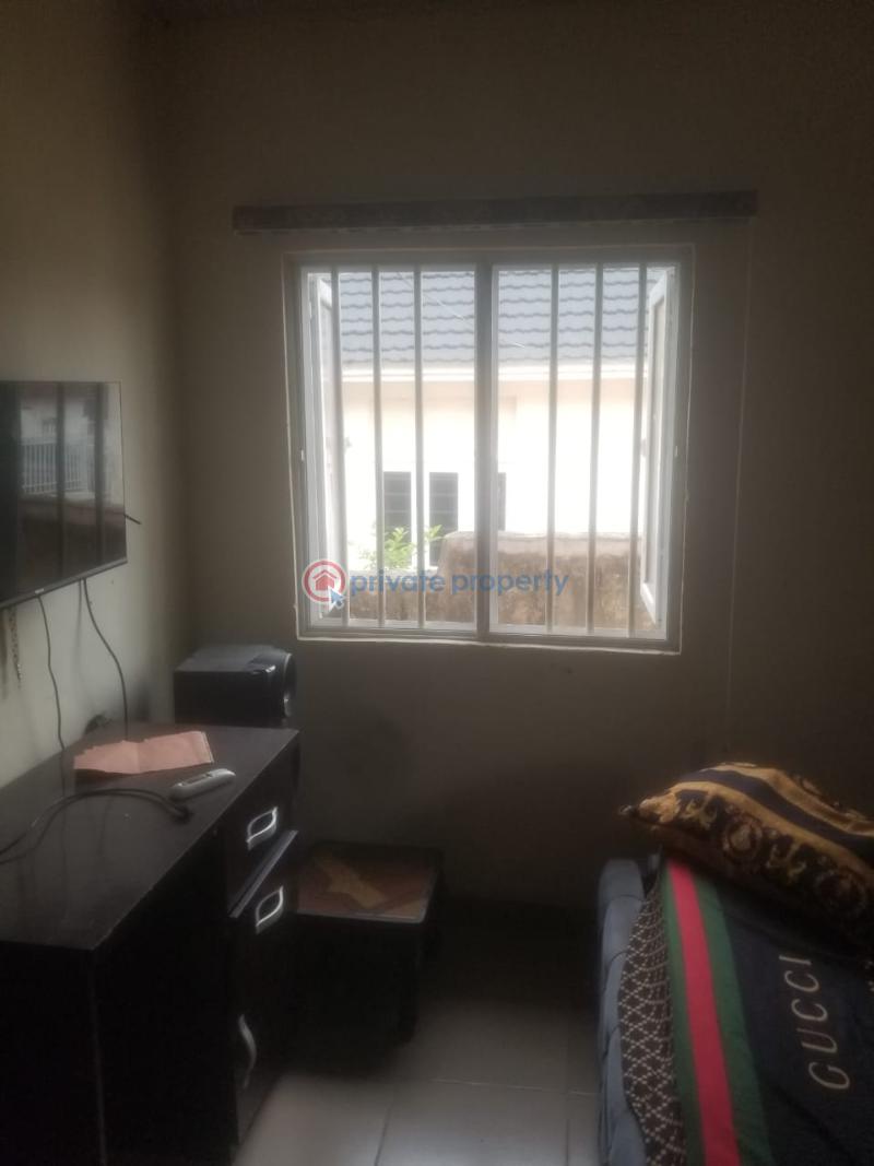 3 bedroom Bungalow For Sale Abuja Phase 4  - 2