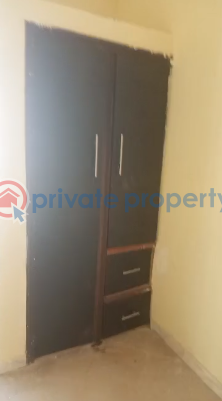 3 bedroom Block Of Flats For Rent Along A Street Utako Abuja Phase 2  - 2