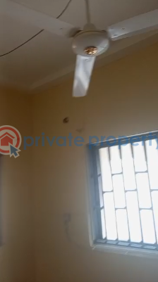 3 bedroom Block Of Flats For Rent Along A Street Utako Abuja Phase 2  - 7