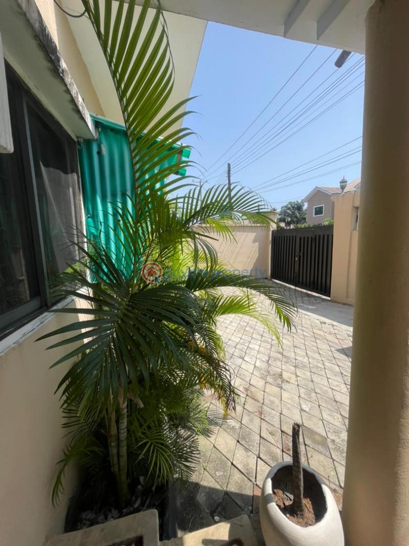 4 bedroom Semi detached Duplex For Sale Lekki Phase 1 Lagos - 5