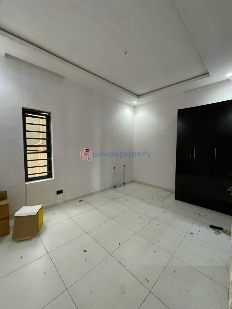 3 bedroom Block Of Flats For Rent Ologolo Lekki Phase 2 Lagos - 5