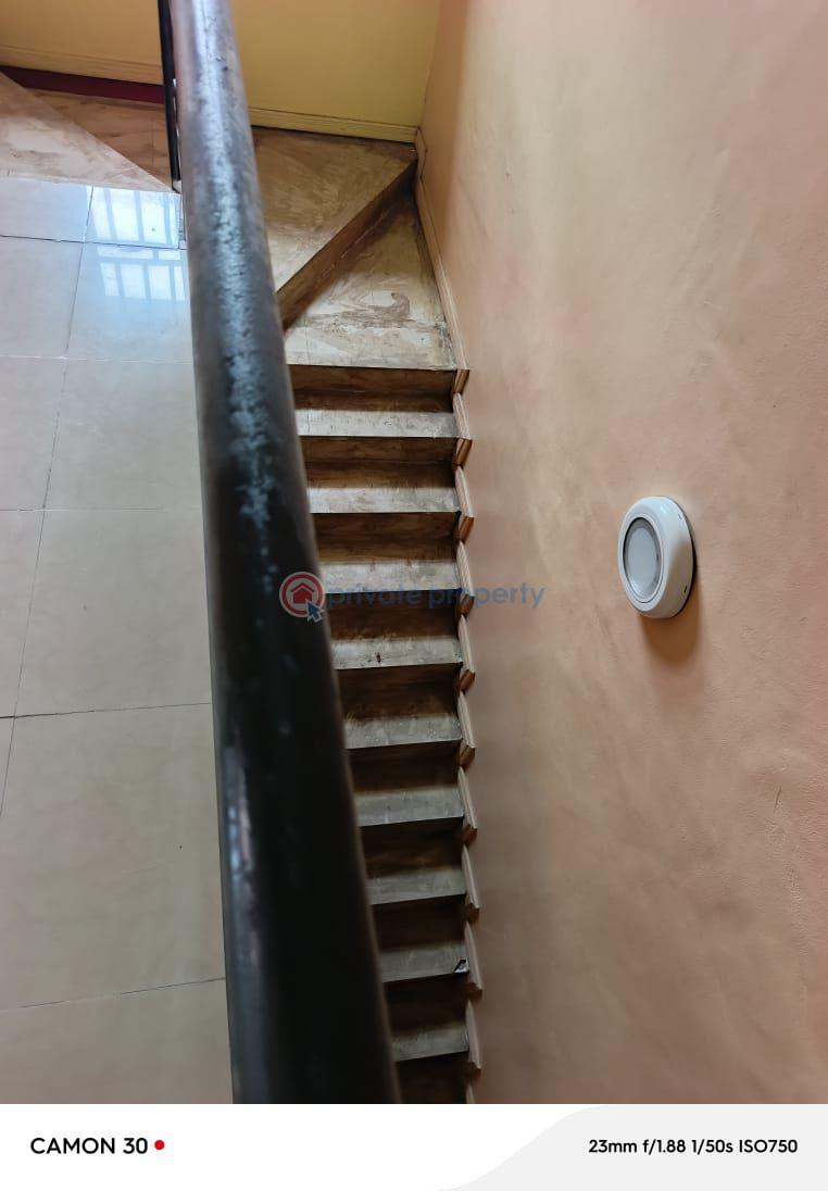 Well maintain & furnished 3nos of 4bedroom duplex - 5 Terraced Duplex For Sale Magodo Phase 1 Gra Magodo GRA Phase 1 Ojodu Lagos - 5