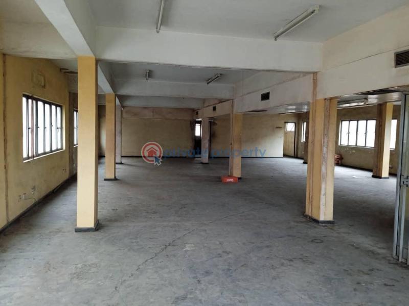 Well maintain ofice space of 4floors - 8 Office For Sale Close To Opebi Opebi Ikeja Lagos - 8