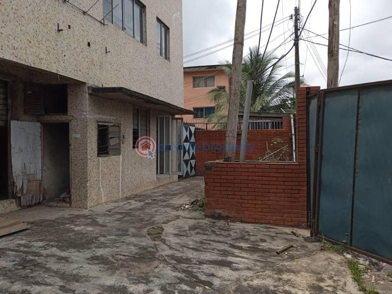 Well maintain ofice space of 4floors - 15 Office For Sale Close To Opebi Opebi Ikeja Lagos - 15