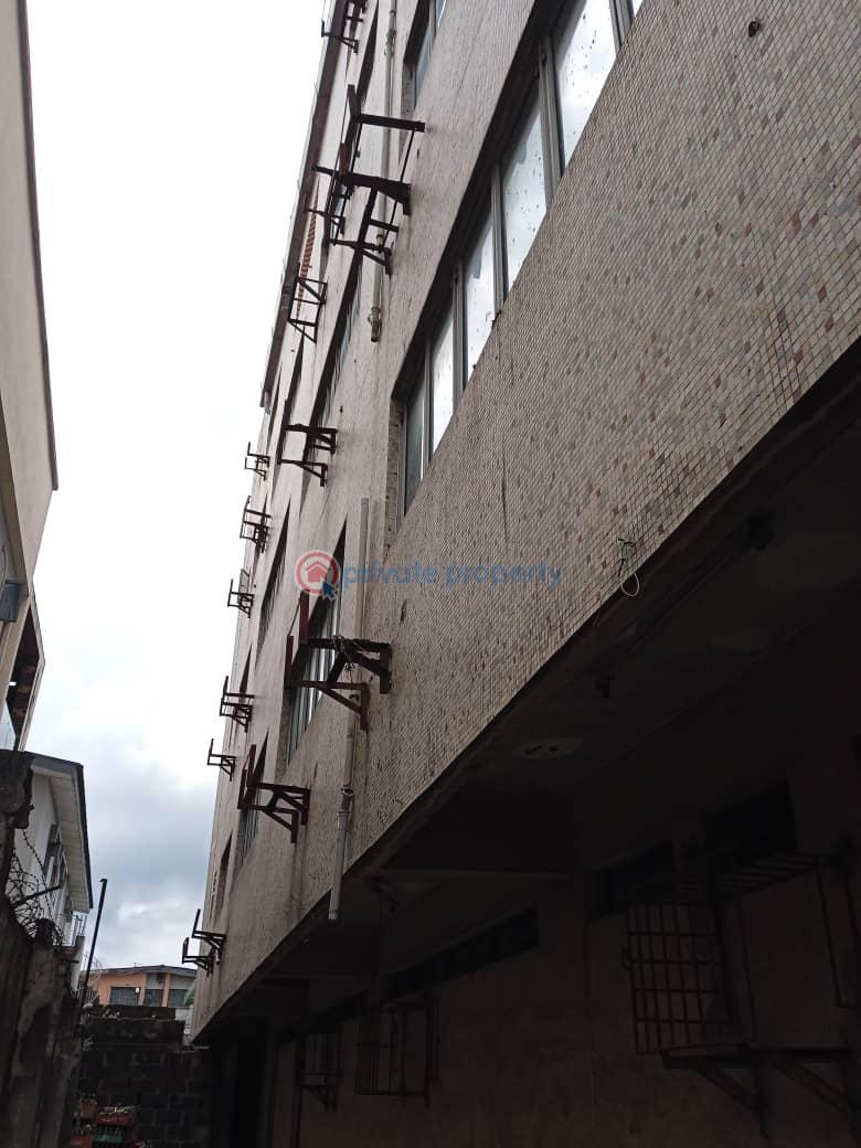 Well maintain ofice space of 4floors - 4 Office For Sale Close To Opebi Opebi Ikeja Lagos - 4