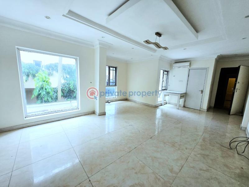 2 bedroom Flat & Apartment For Rent Lekki Phase 1 Lagos - 3