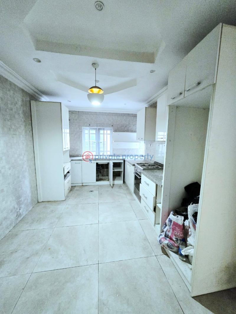2 bedroom Flat & Apartment For Rent Lekki Phase 1 Lagos - 8