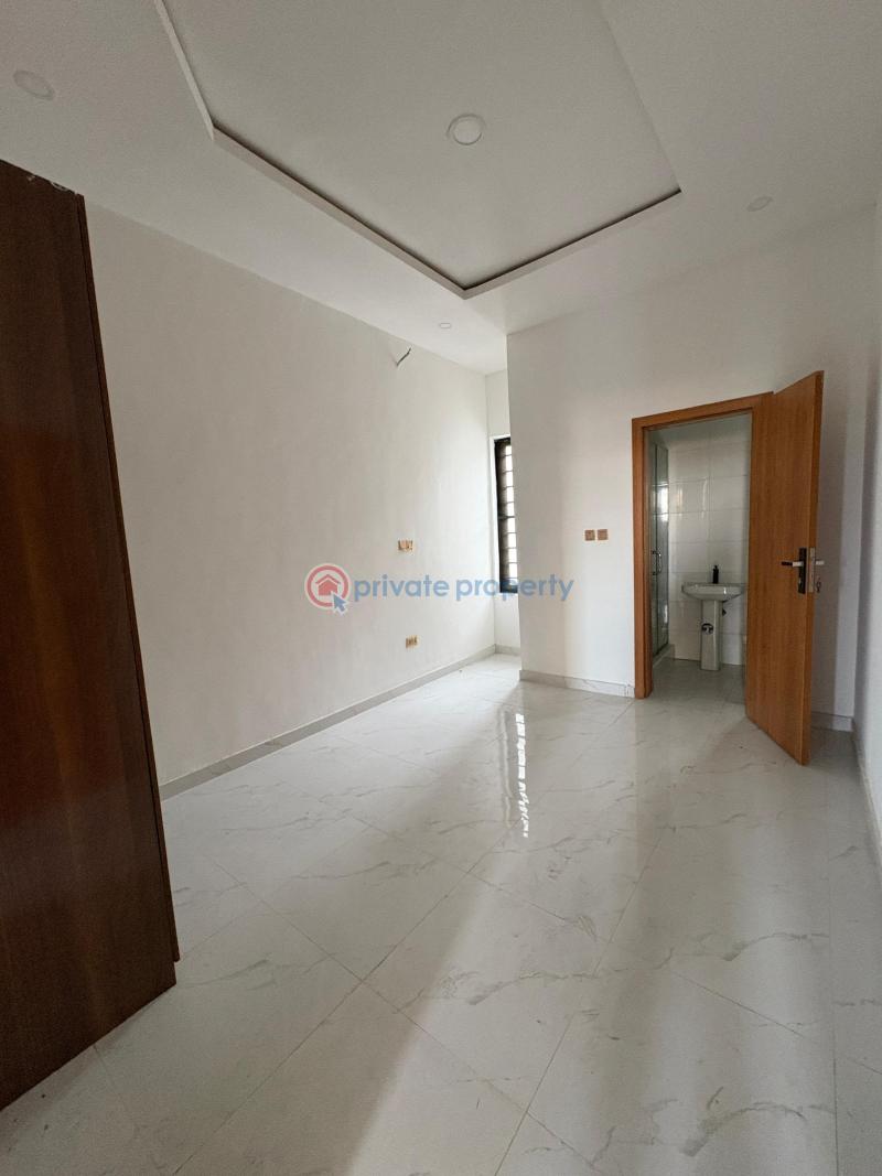 Well maintained 2 bedroom apartment - 10 2 bedroom Block Of Flats For Rent Orchid Lekki Lagos - 10