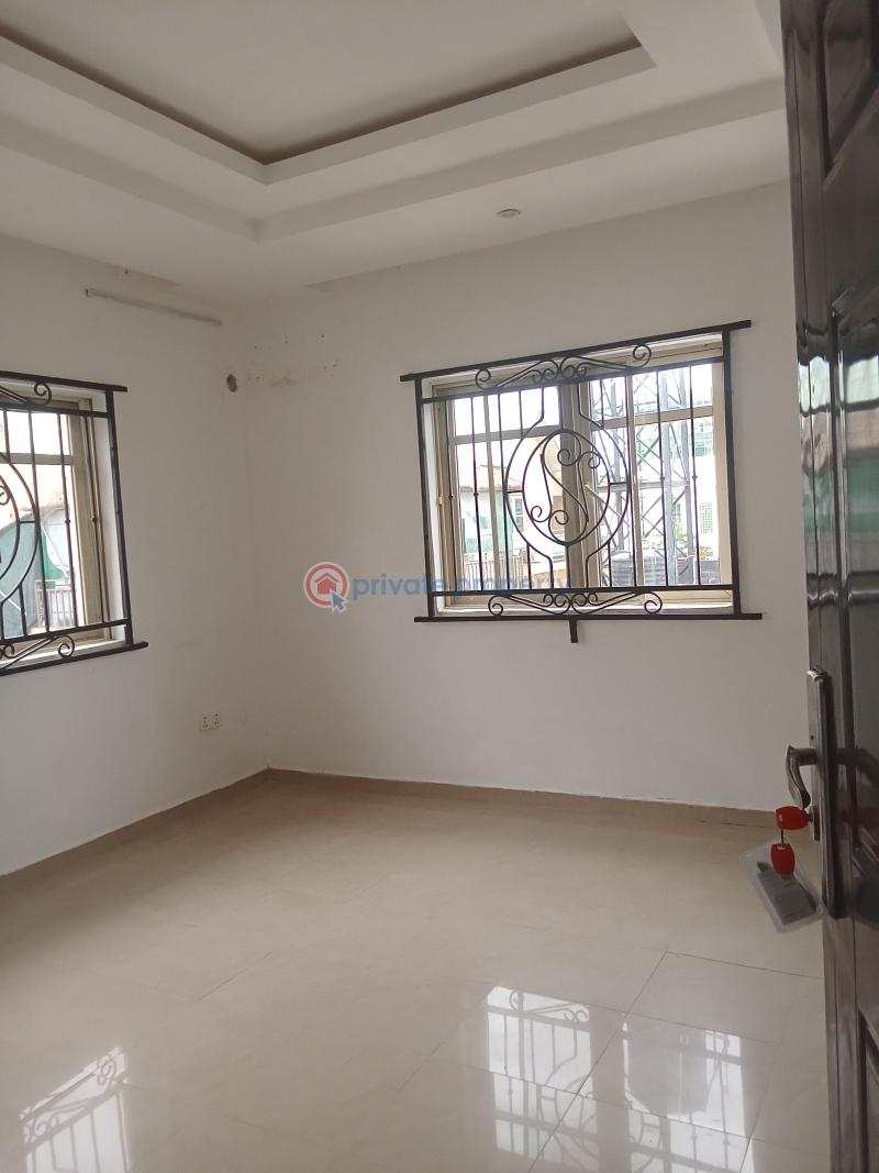 2 bedroom Block Of Flats For Rent Lekki Phase 1 Lagos - 2