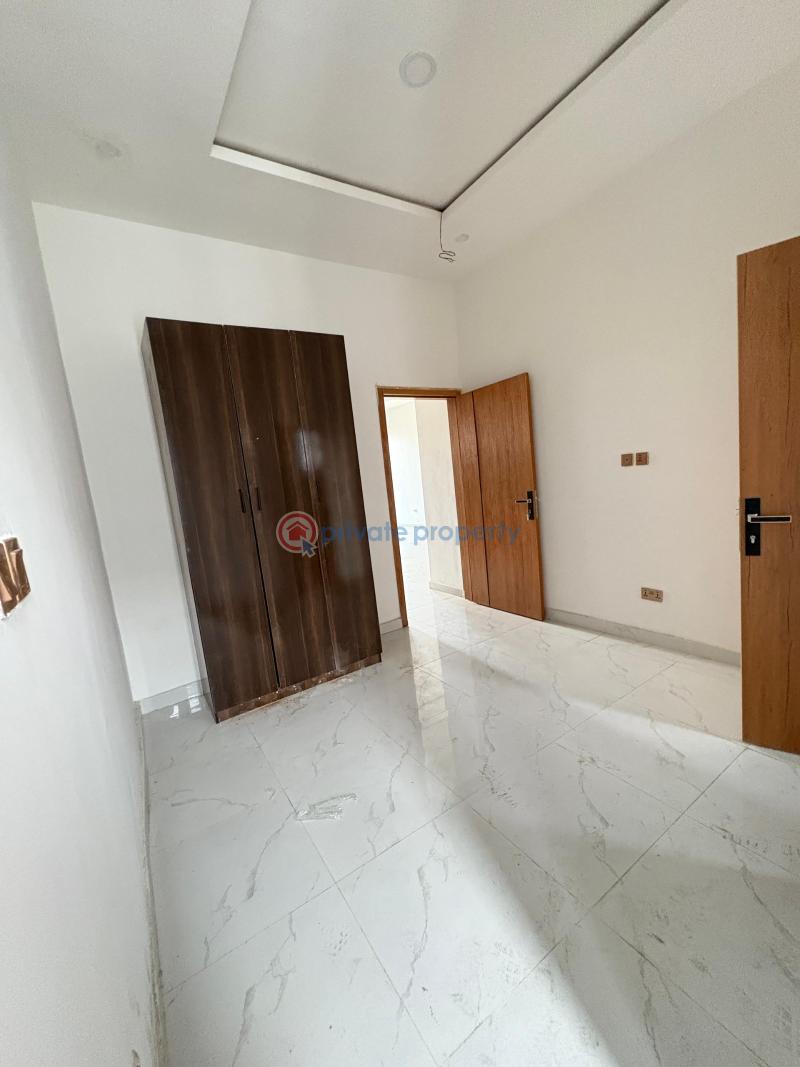 2 bedroom Block Of Flats For Rent Orchid Road Lekki Lagos - 0