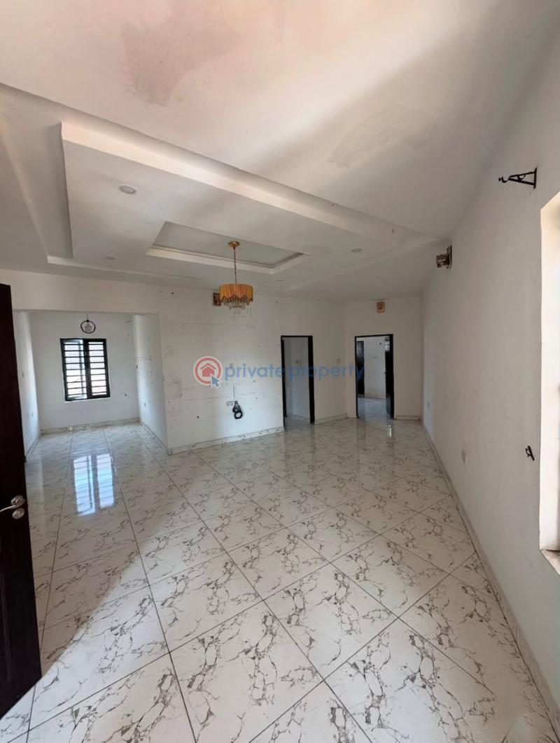 Well maintained 2 bedroom apartment up - 2 2 bedroom Block Of Flats For Rent Ikate Lekki Lagos - 2