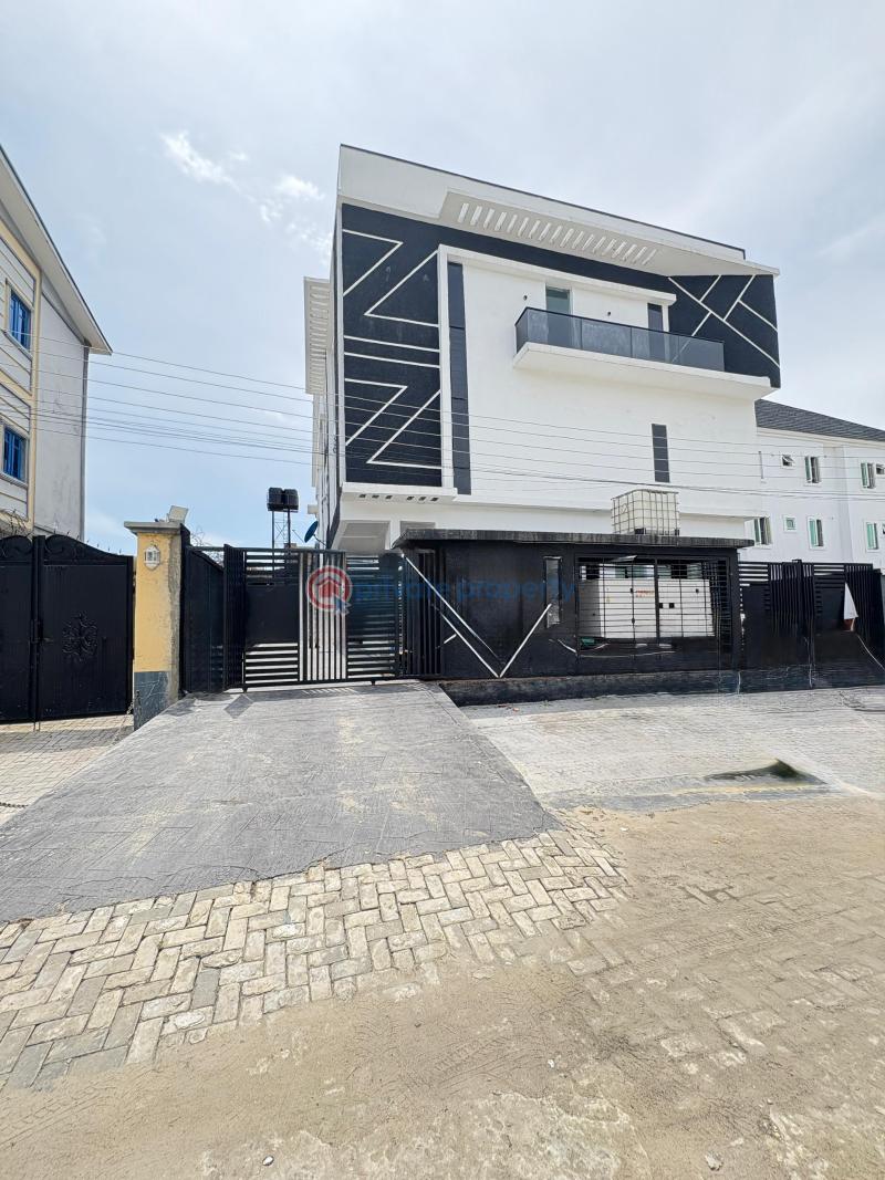 2 bedroom Block Of Flats For Rent Orchid Road Lekki Lagos - 11