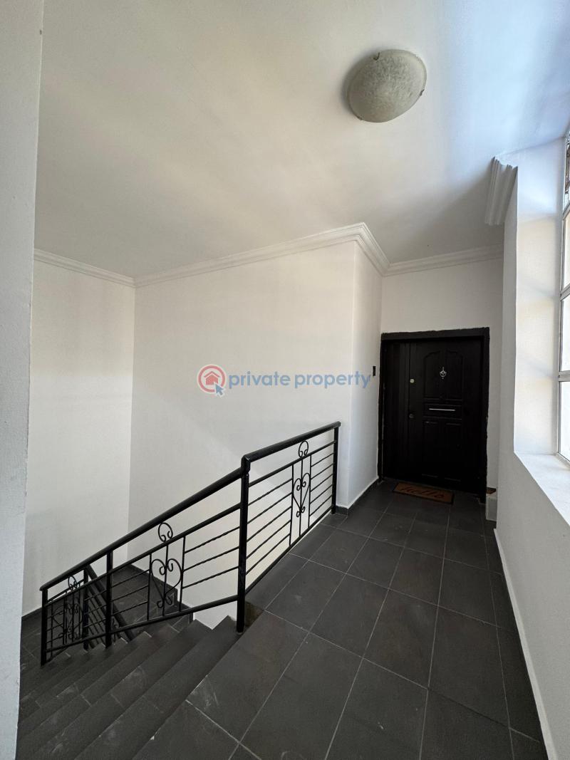 Well maintained 2 bedroom apartment - 4 2 bedroom Block Of Flats For Rent Victoria Island Lagos - 4