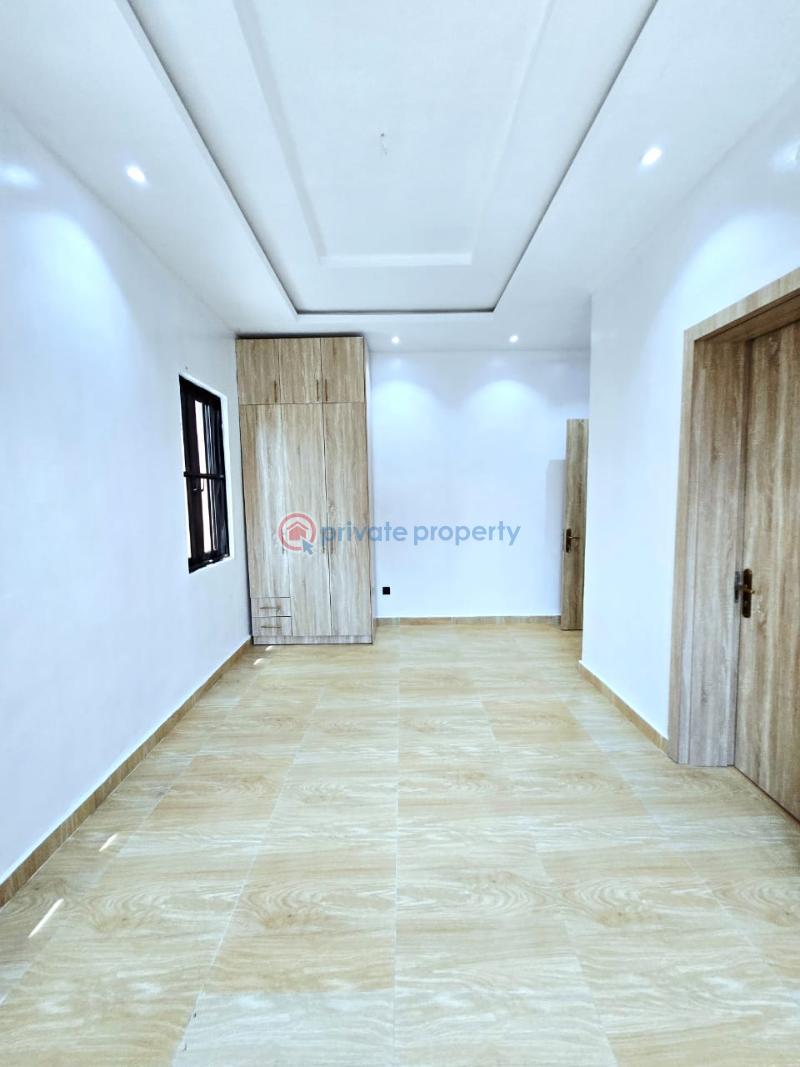3 bedroom Flat & Apartment For Rent Lekki Phase 1 Lagos - 6