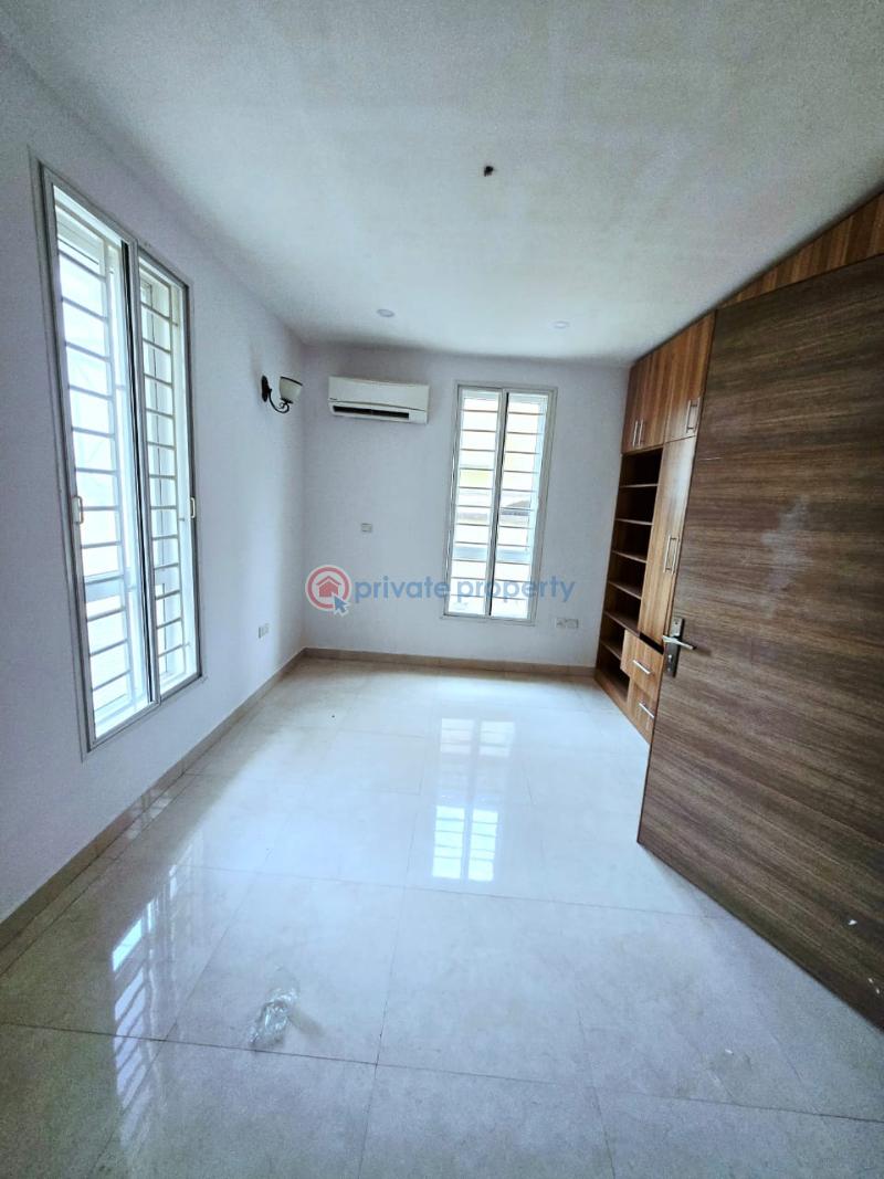 3 bedroom Flat & Apartment For Rent Lekki Phase 1 Lagos - 9