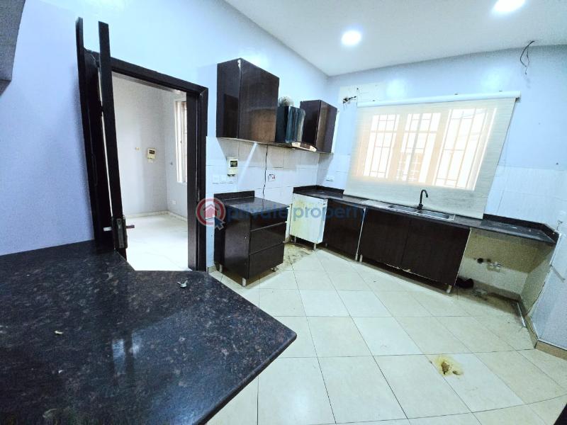 3 bedroom Flat & Apartment For Rent Lekki Right, U3 Estate Lekki Phase 1 Lagos - 12