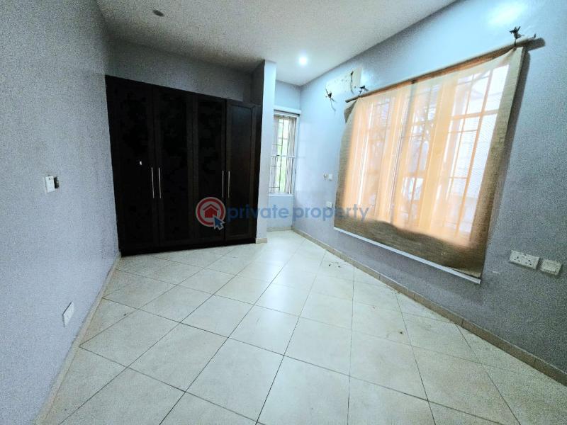 3 bedroom Flat & Apartment For Rent Lekki Right, U3 Estate Lekki Phase 1 Lagos - 3