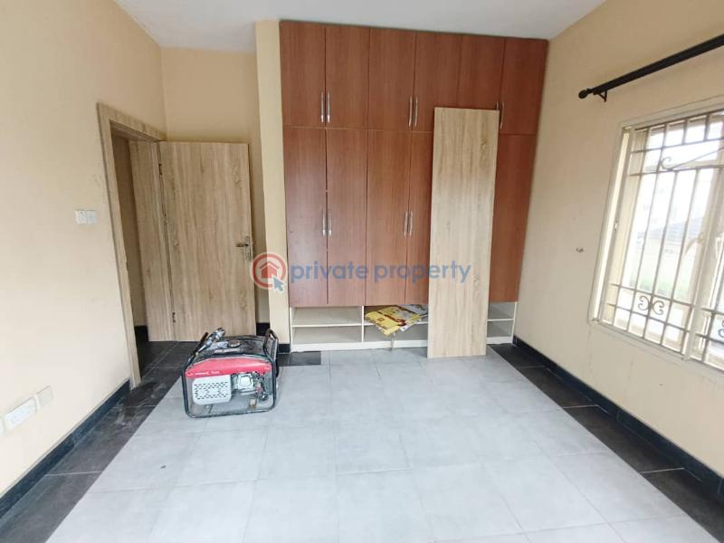 Well maintained 3 bedroom apartment - 6 3 bedroom Flat & Apartment For Rent Lekki Right Lekki Phase 1 Lagos - 6