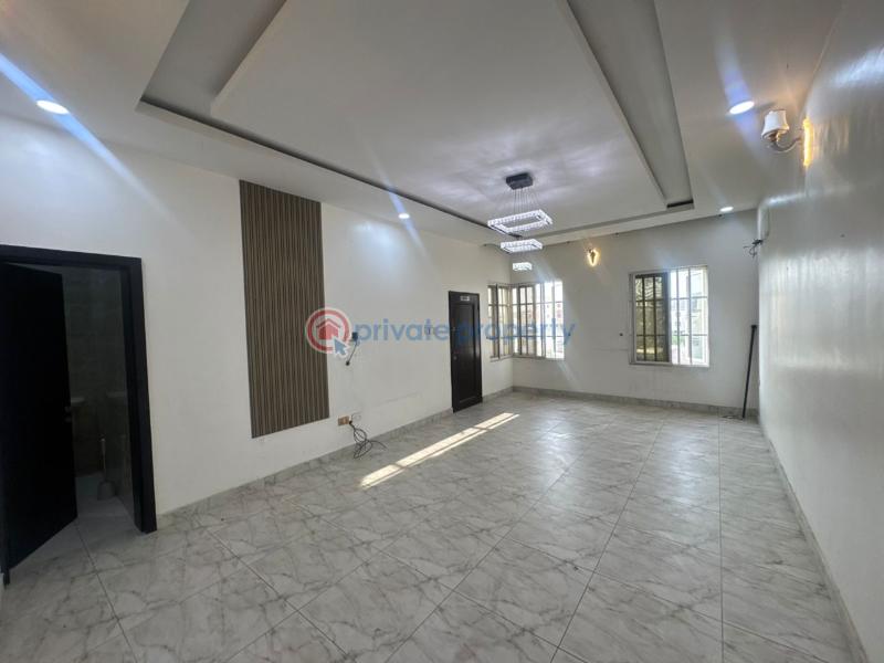 3 bedroom Flat & Apartment For Rent Dupe Oguntade Street Ikate Elegushi Lekki Lagos - 1