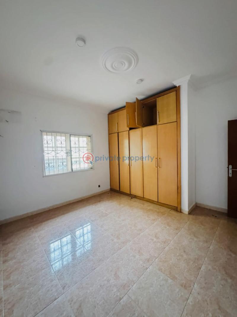 3 bedroom Flat & Apartment For Rent Lekki Phase 1 Lagos - 3