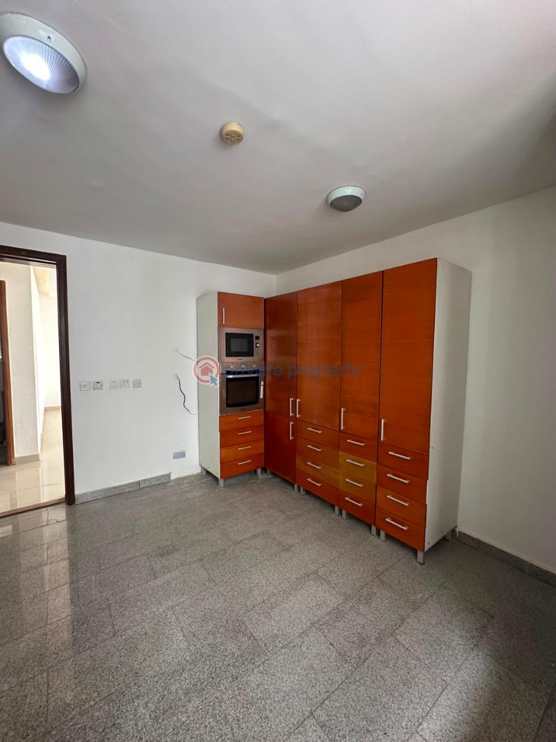 3 bedroom Shared Apartment For Sale Banana Island Ikoyi Lagos - 10