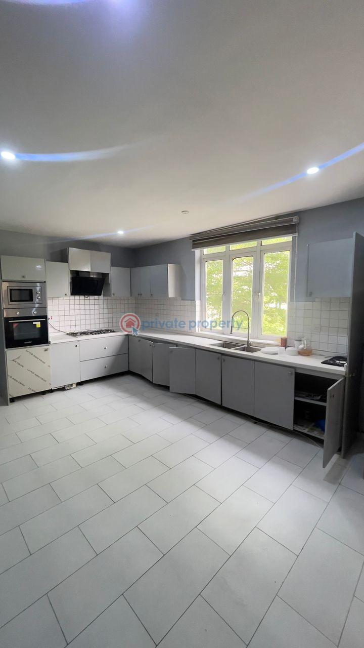 3 bedroom Shared Apartment For Rent Victoria Island Lagos - 11