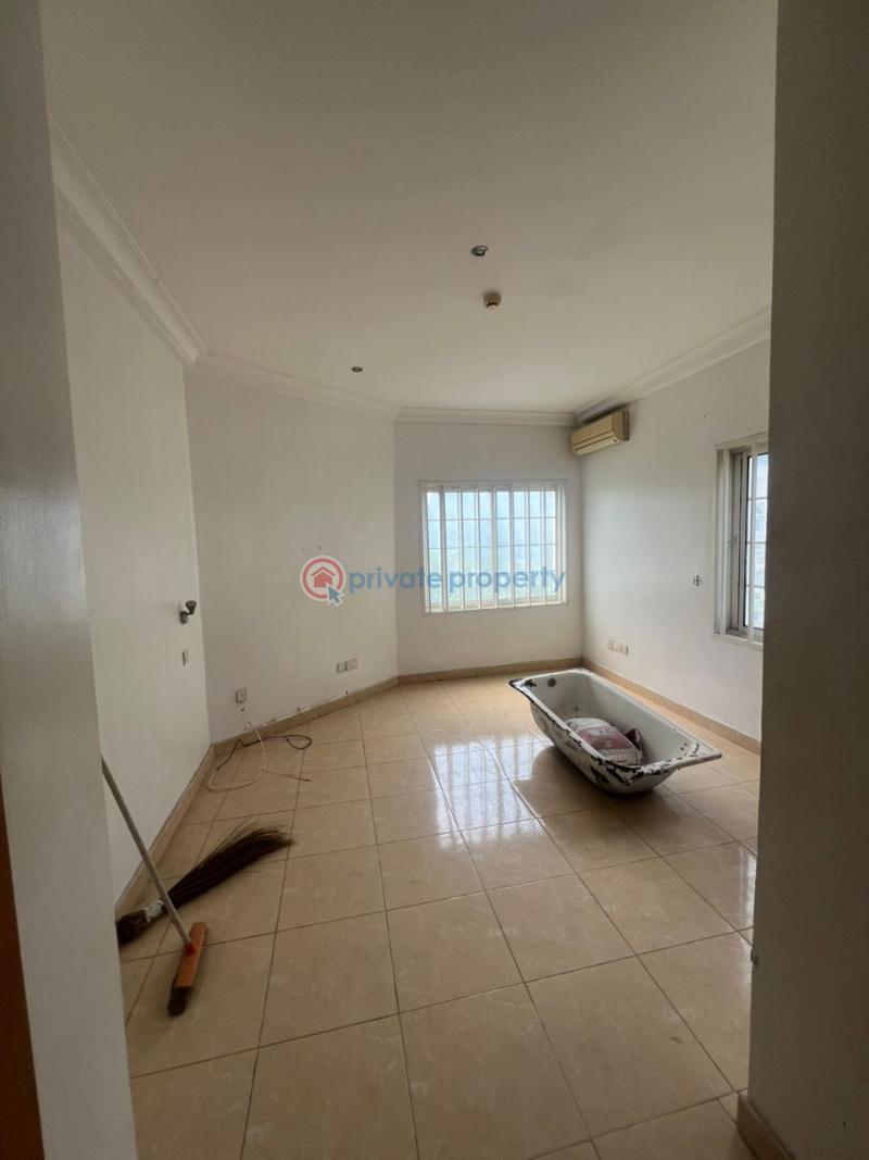 3 bedroom Shared Apartment For Rent Banana Island Ikoyi Lagos - 0
